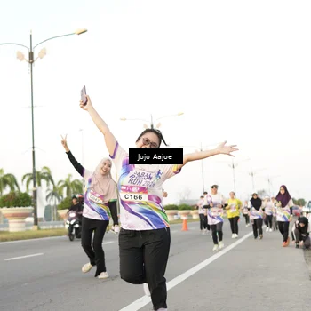 Runner Photo 6077421