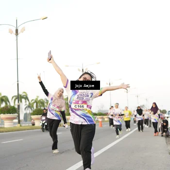 Runner Photo 6077423