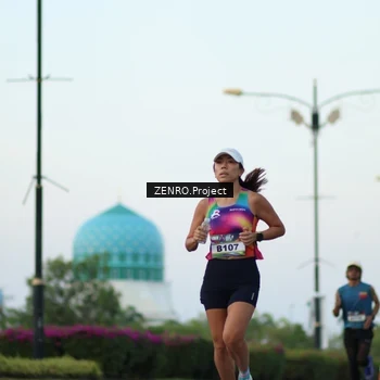 Runner Photo 6077431