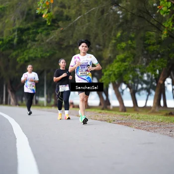 Runner Photo 6077597