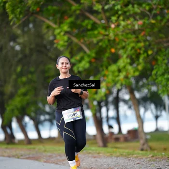Runner Photo 6077605