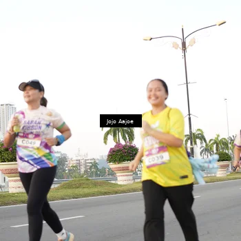 Runner Photo 6077663