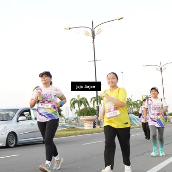 Runner Photo 6077697