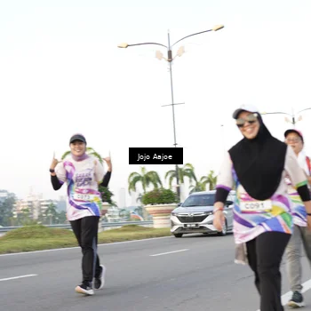 Runner Photo 6077780