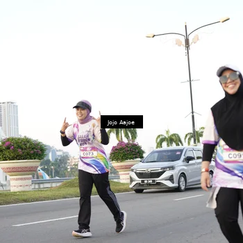 Runner Photo 6077807