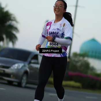 Runner Photo 6077859