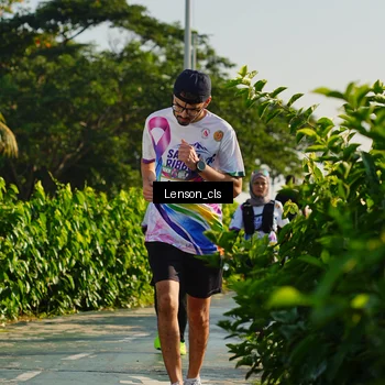 Runner Photo 6077945