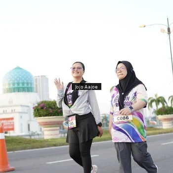 Runner Photo 6077968