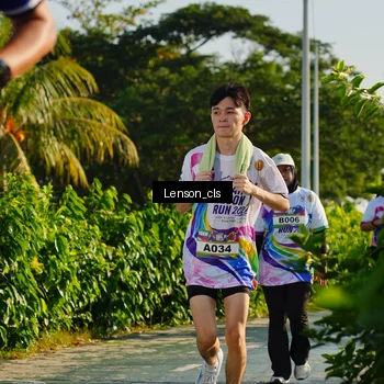 Runner Photo 6077973