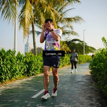 Runner Photo 6078065