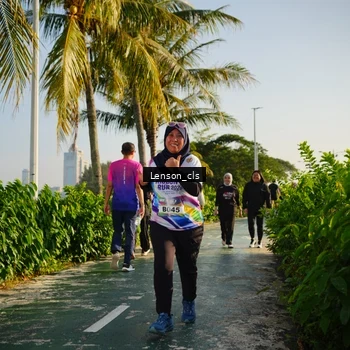 Runner Photo 6078102