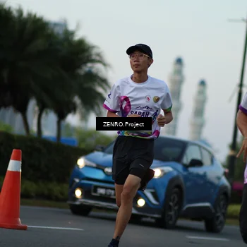 Runner Photo 6078110