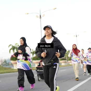 Runner Photo 6078140