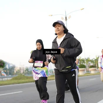 Runner Photo 6078156