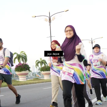 Runner Photo 6078165