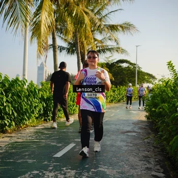 Runner Photo 6078192