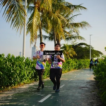 Runner Photo 6078222