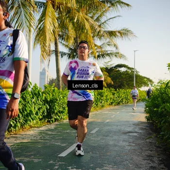 Runner Photo 6078251