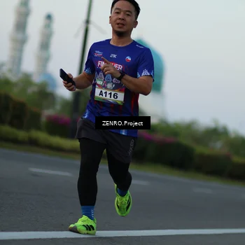 Runner Photo 6078252