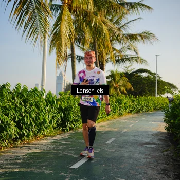 Runner Photo 6078253