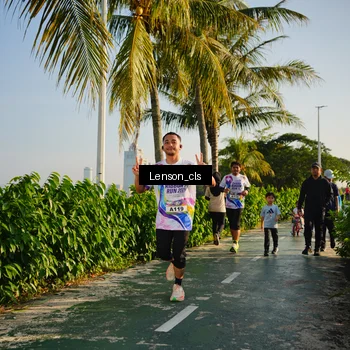 Runner Photo 6078269