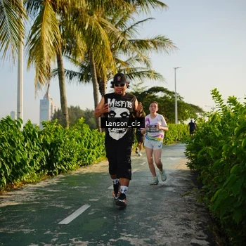 Runner Photo 6078271