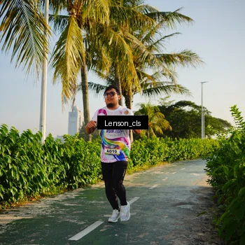 Runner Photo 6078291