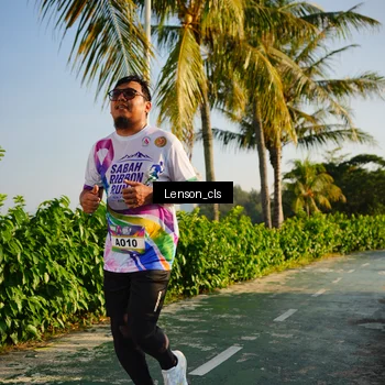 Runner Photo 6078298