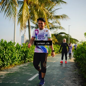Runner Photo 6078310