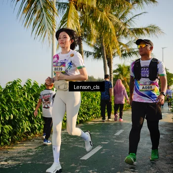 Runner Photo 6078360