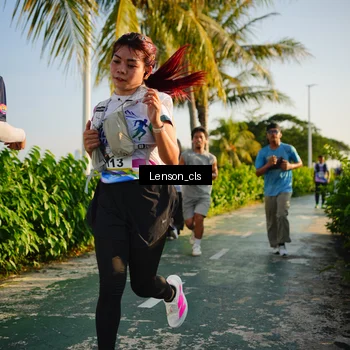 Runner Photo 6078391
