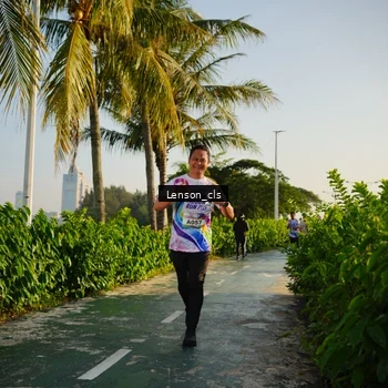 Runner Photo 6078392
