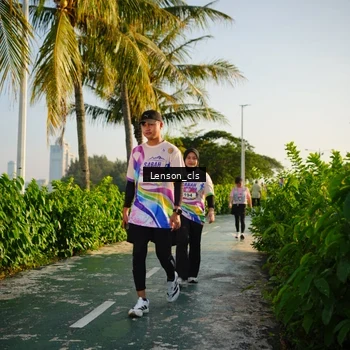 Runner Photo 6078400