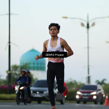 Runner Photo 6078442