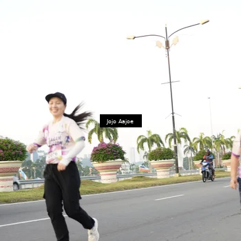 Runner Photo 6078912