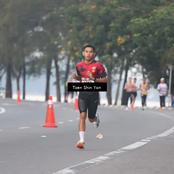 Runner Photo 6079190