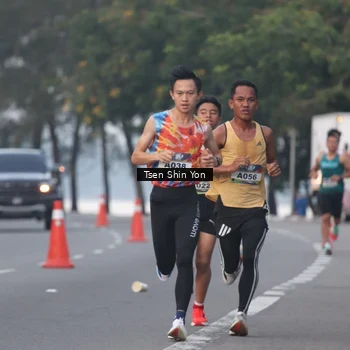 Runner Photo 6079261