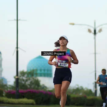 Runner Photo 6079317