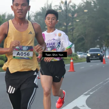 Runner Photo 6079372