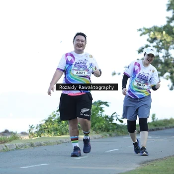 Runner Photo 6079420