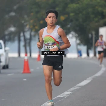 Runner Photo 6079514