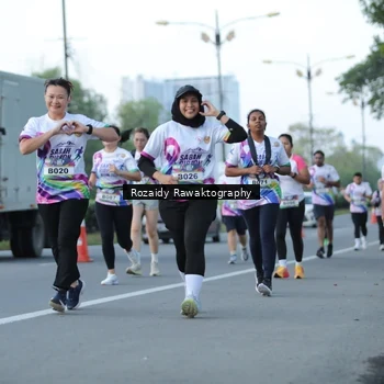 Runner Photo 6079527