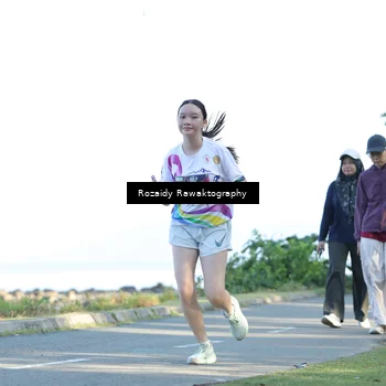 Runner Photo 6079611