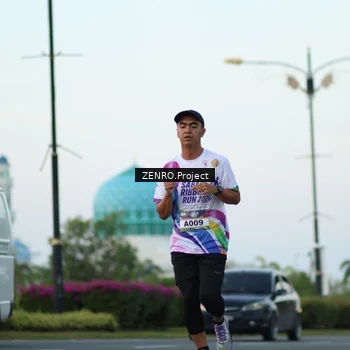 Runner Photo 6079722