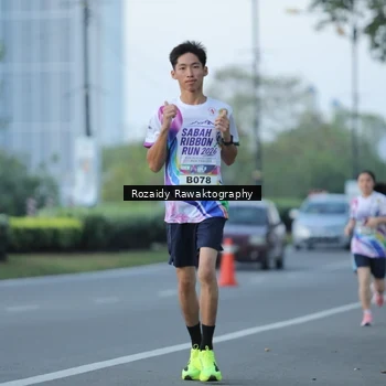 Runner Photo 6079893