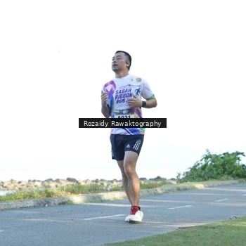 Runner Photo 6079943