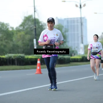 Runner Photo 6080006