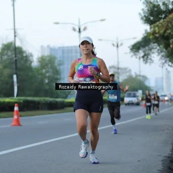 Runner Photo 6080009