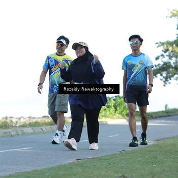 Runner Photo 6080057