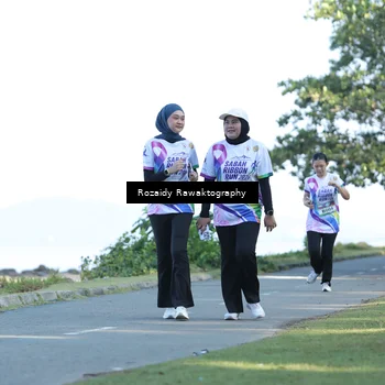 Runner Photo 6080066